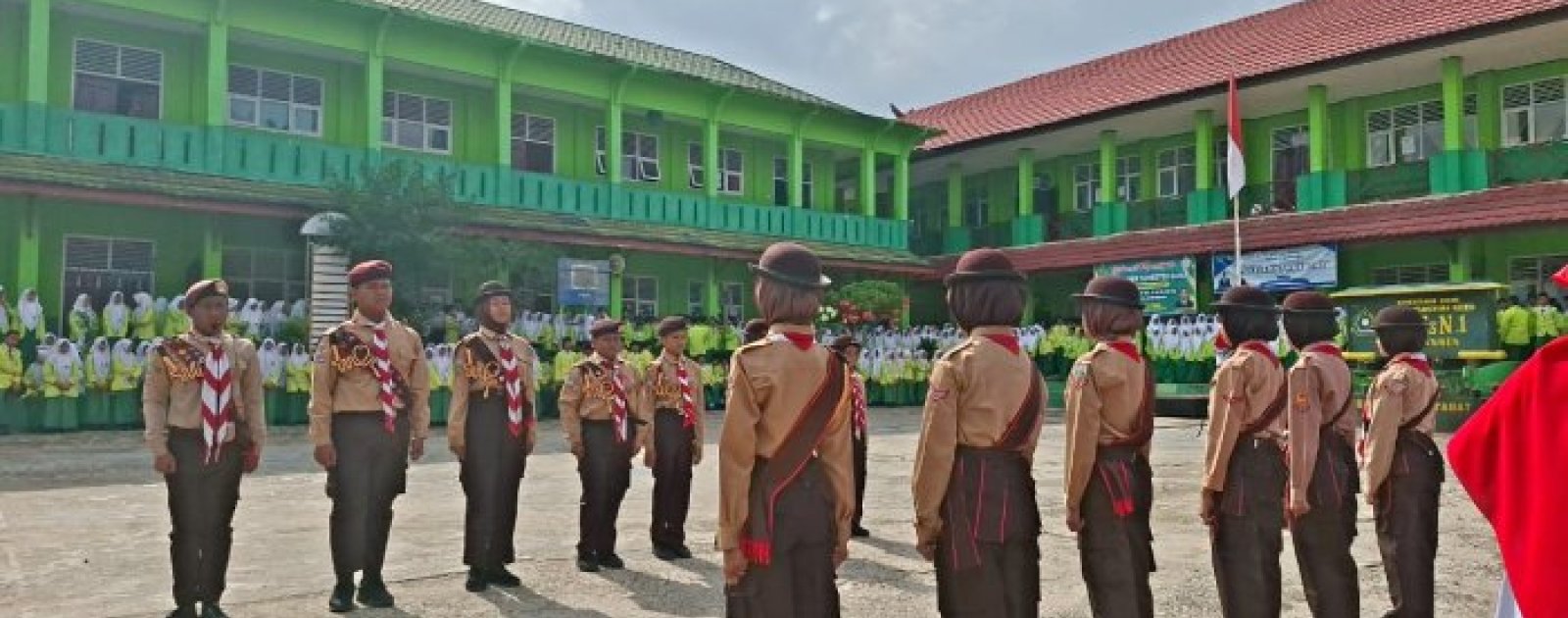 Pramuka: Sambut Tim Penilai PKKM Tahun 2025 dengan LKBB Variasi