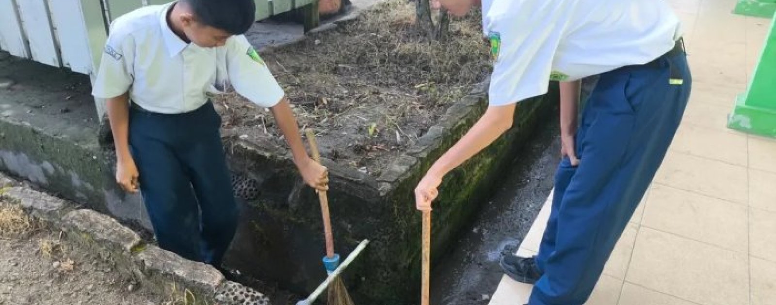 MTsN 2 Kota Jambi Selalu Berupaya Tegakkan Budaya Bersih dan Sehat