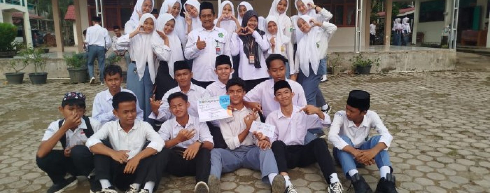 Minim Pelanggaran, Kelas X A Raih Apresiasi Madrasah