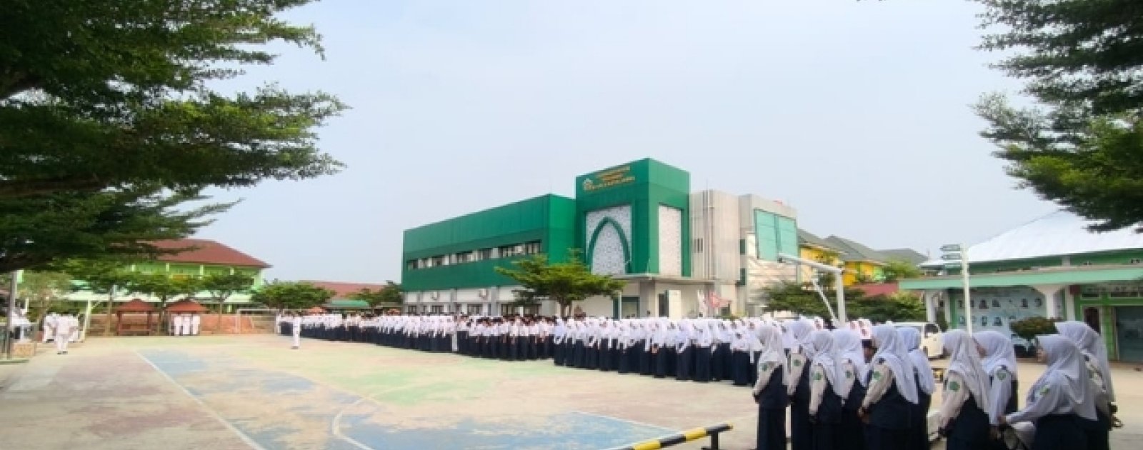 Tanggung Jawab: Amanat Bermakna di Upacara Rutin Hari Senin